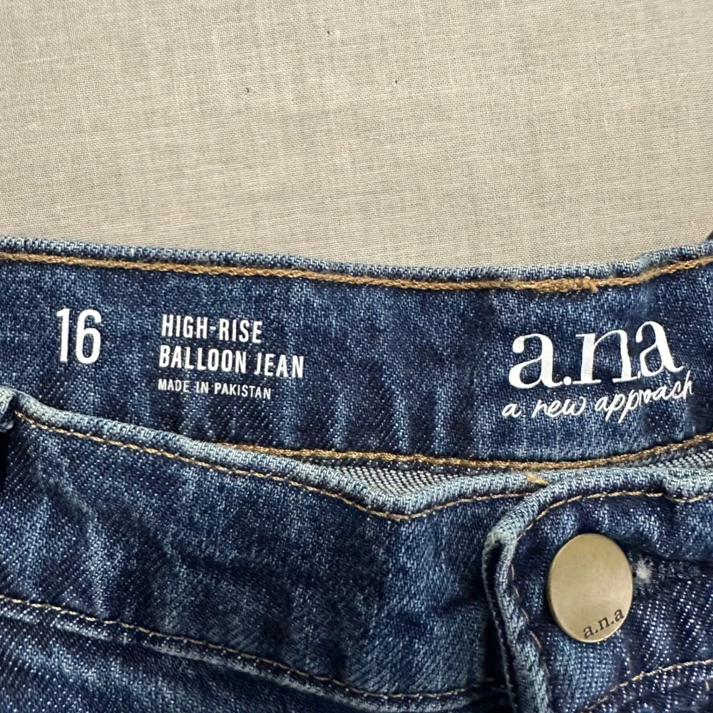 a.n.a Women's 16 Balloon Jean Blue High Rise Tapered Leg Dark Wash Y2K  NEW